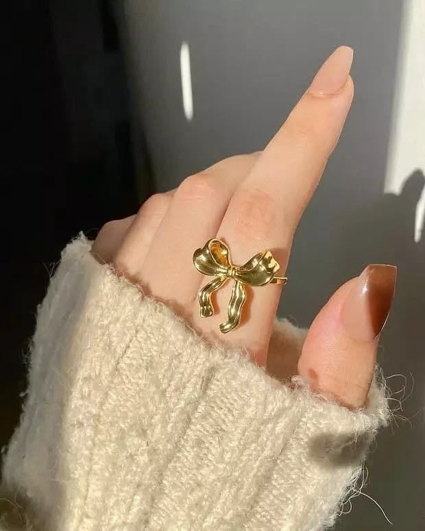 The Romance Bow Sculptural Ring