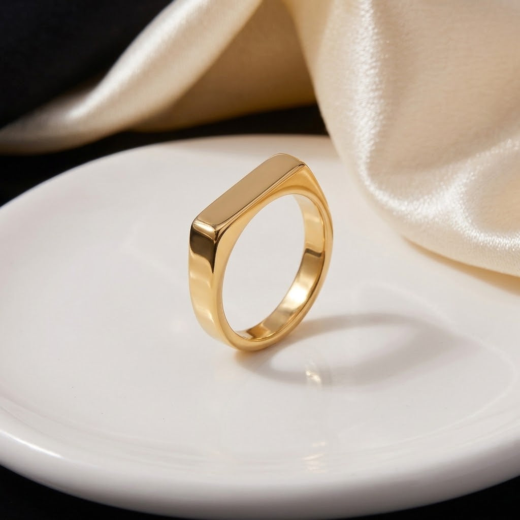 Customisable Gold Bar Ring